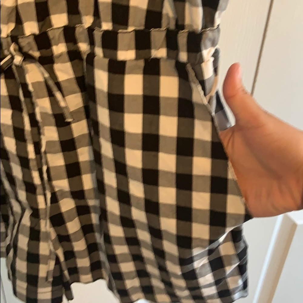 Checkerboard Romper - Picture 4 of 4